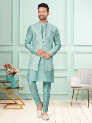 Shine Bright In This Designer Readymade Mens Wear Kurta Here