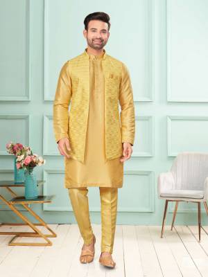 Shine Bright In This Designer Readymade Mens Wear Kurta Here