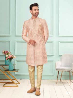 Shine Bright In This Designer Readymade Mens Wear Kurta Here