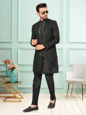 Shine Bright In This Designer Readymade Mens Wear Kurta Here