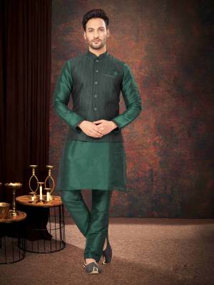 Shine Bright In This Designer Readymade Mens Wear Kurta Here