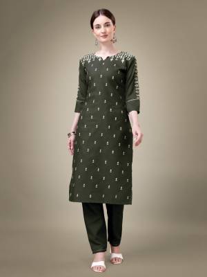 Shine Bright In This Beautiful Designer Readymade  kurti 