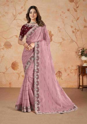 Look Pretty Wearing This Lovely Designer  Saree