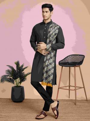 Shine Bright In This Designer Readymade Mens Wear Kurta Here