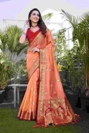 Look Pretty Wearing This Lovely Designer  Saree