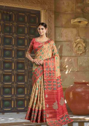 Look Pretty Wearing This Lovely Designer  Saree