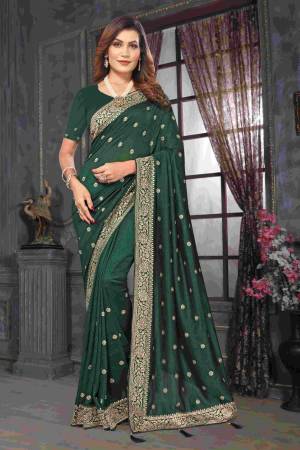 Look Pretty Wearing This Lovely Designer  Saree