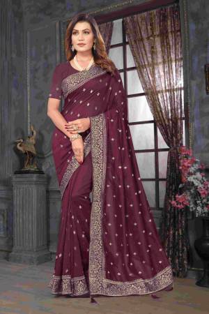 Look Pretty Wearing This Lovely Designer  Saree