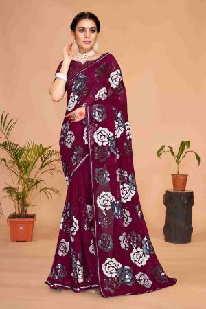 Look Pretty Wearing This Lovely Designer  Saree