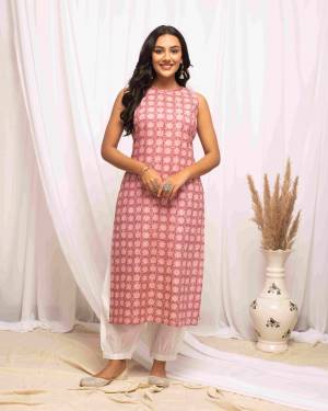 Shine Bright In This Beautiful Designer Readymade  kurti 