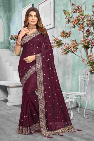 Look Pretty Wearing This Lovely Designer   Saree