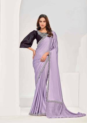 Look Pretty Wearing This Lovely Designer  Saree