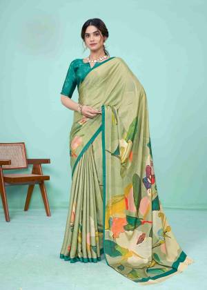 Look Pretty Wearing This Lovely Designer  Saree