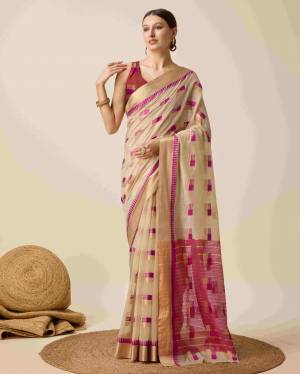 Look Pretty Wearing This Lovely Designer  Saree