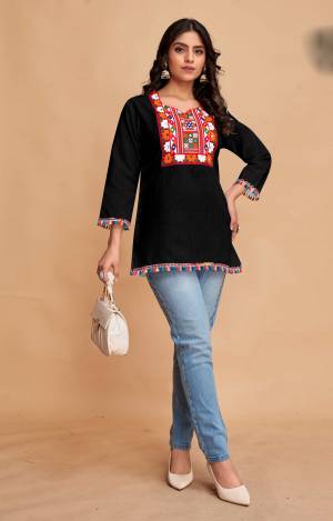 Shine Bright In This Beautiful Designer Readymade  kurti 