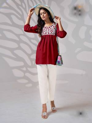 Shine Bright In This Beautiful Designer Readymade  kurti 