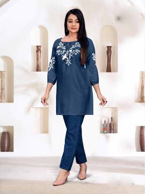 Shine Bright In This Beautiful Designer Readymade  kurti 