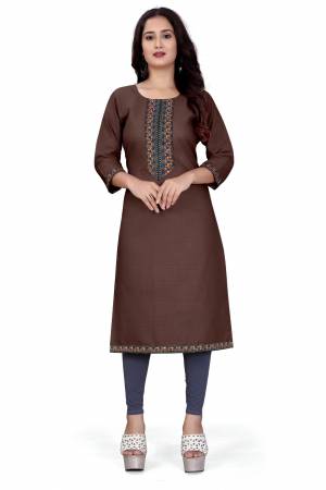 Shine Bright In This Beautiful Designer Readymade  kurti 