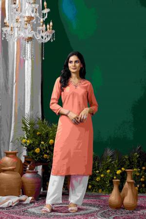 Shine Bright In This Beautiful Designer Readymade  kurti 