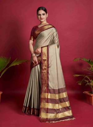 Look Pretty Wearing This Lovely Designer  Saree