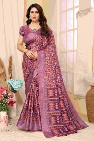 Look Pretty Wearing This Lovely Designer  Saree