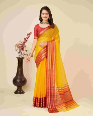 Look Pretty Wearing This Lovely Designer  Saree