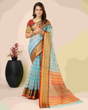 Look Pretty Wearing This Lovely Designer  Saree