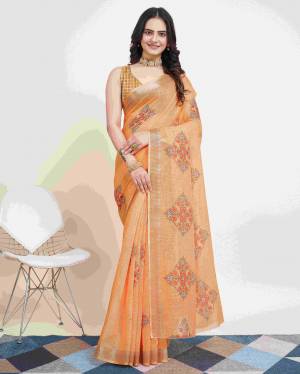 Look Pretty Wearing This Lovely Designer  Saree