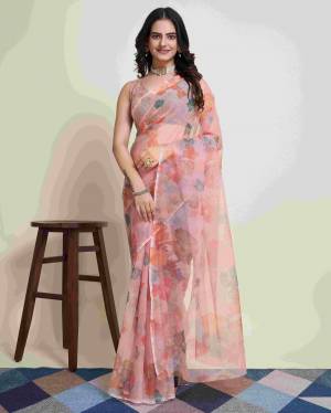 Look Pretty Wearing This Lovely Designer  Saree