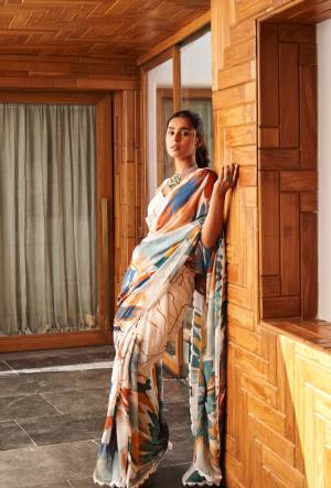 Look Pretty Wearing This Lovely Designer  Saree