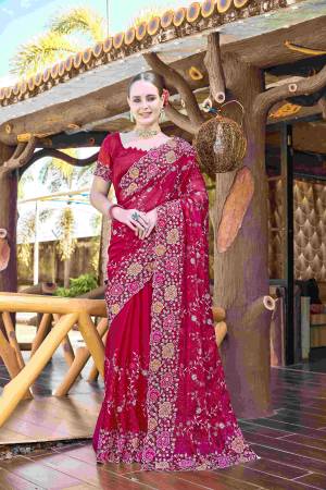 Look Pretty Wearing This Lovely Designer  Saree