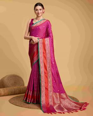 Look Pretty Wearing This Lovely Designer  Saree