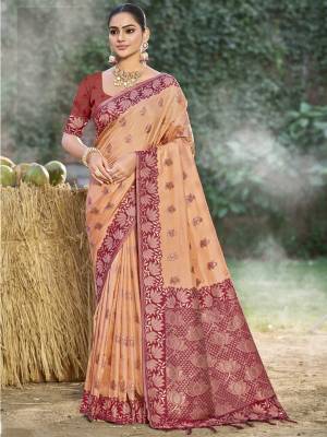 Look Pretty Wearing This Lovely Designer  Saree