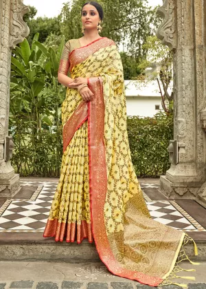 Look Pretty Wearing This Lovely Designer Saree