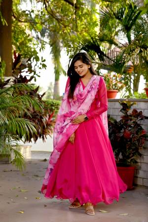 New And Unique wedding wear Readymade Gown With Dupatta Is Here