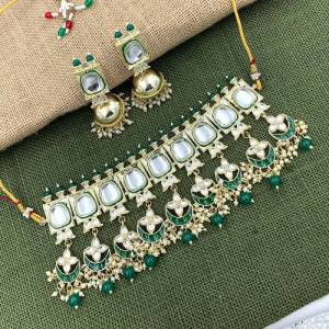 Designer and Beautiful Necklace With pair Of Earrings