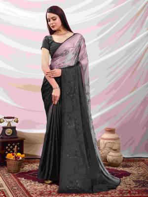 Look Pretty Wearing This Lovely Designer  Saree