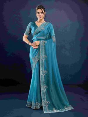 Look Pretty Wearing This Lovely Designer  Saree