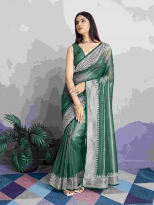 Look Pretty Wearing This Lovely Designer  Saree