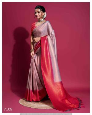 Look Pretty Wearing This Lovely Designer  Saree