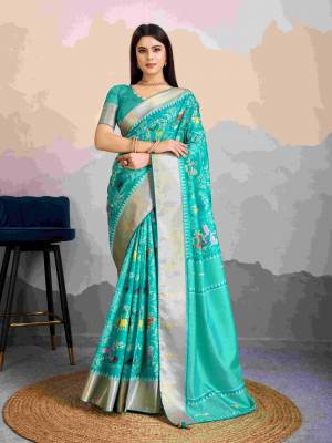 Look Pretty Wearing This Lovely Designer  Saree