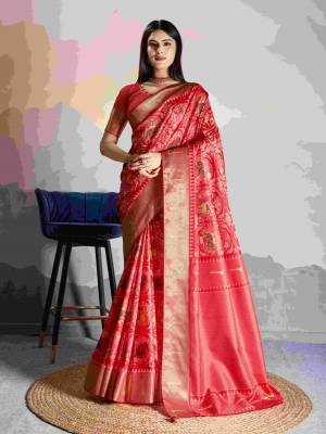 Look Pretty Wearing This Lovely Designer  Saree
